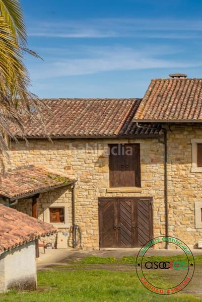 Foto 1ad38066-9f65-42d2-91f4-8b97017a75ac. Casa amb calefacció aparcament a Tazones - Argüero Villaviciosa