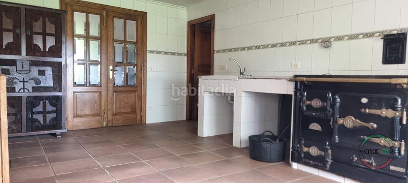 Foto 4eab811c-3393-41b6-b1c7-9e672a6b2c46. Casa amb calefacció aparcament a Tazones - Argüero Villaviciosa