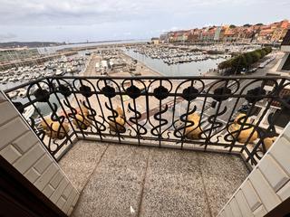 Lloguer Pis  Marqués de san esteban. Piso en alquiler en el puerto deportivo de gijón