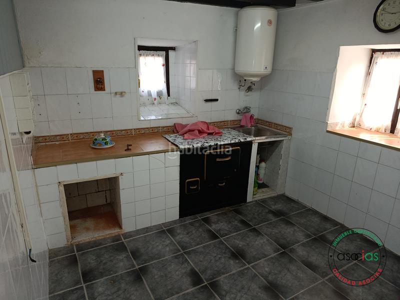 Foto d398c01e-1564-4185-a48d-af3abd6d016e. Casa  pareada para reformar en anes, orviz en Siero