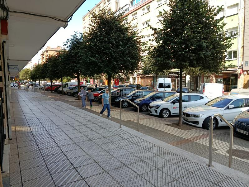 Foto 5478c8b9-f2a9-460f-8e4d-3ed065005a6a. Affitto locale commerciale in Llano Gijón
