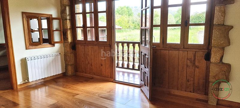 Foto 72e61f1c-46fa-4251-88c0-3abb319ade75. Casa con riscaldamento parcheggio in Tazones - Argüero Villaviciosa