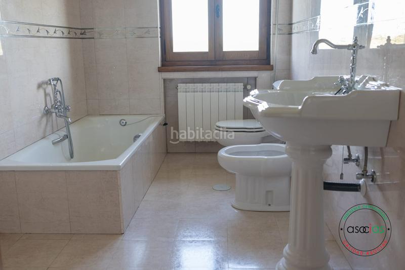 Foto eb98b4a4-c74a-444b-99dc-3f873b683ade. Casa con riscaldamento parcheggio in Tazones - Argüero Villaviciosa