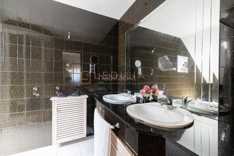 Foto dc80412a-d3e5-4397-b8d0-ffe6767226bb. Xalet amb calefacció aparcament a O Hío Cangas