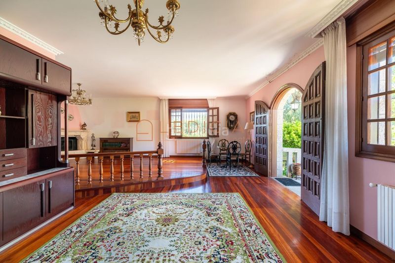 Foto e5ab54a1-cf2d-4628-98fb-fd0e0f34b498. Xalet amb calefacció aparcament a O Hío Cangas