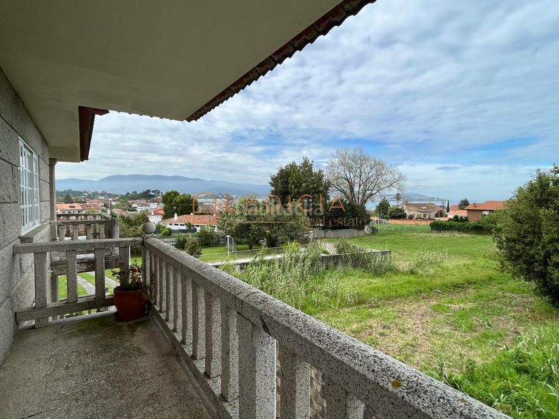 Foto 227649b8-e5ed-4dee-b808-9a5205cbad1b. Chalet en Panxón Nigrán