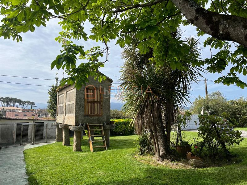 Foto bee84246-e5c8-4698-9961-7acaab701980. Chalet en Panxón Nigrán