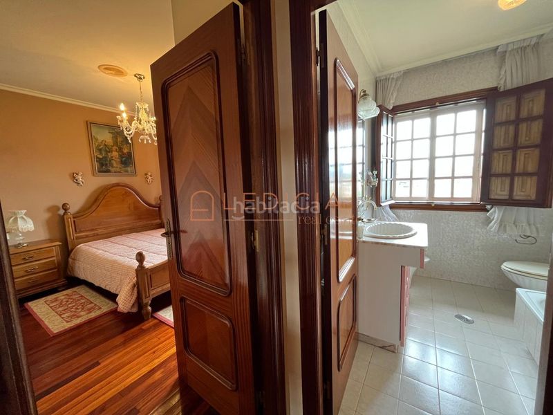 Foto c3ca3ae6-1679-4648-98fe-78635300a818. Chalet en Panxón Nigrán