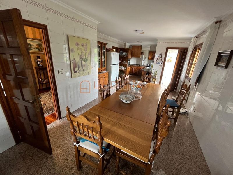 Foto c679793e-9c65-496a-b4f1-1173ffac0616. Chalet en Panxón Nigrán