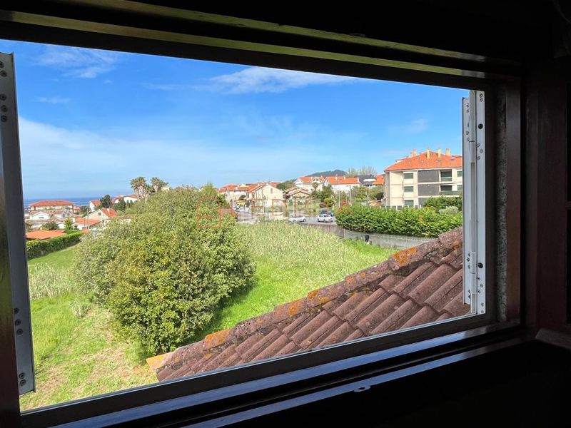 Foto c8d5f21f-0ea4-4b61-b2ef-19f2cf7405bc. Chalet en Panxón Nigrán