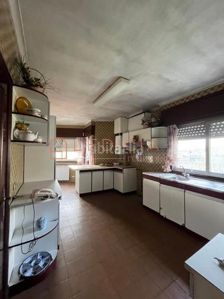 Foto d5bb72fd-be37-47e0-a1b2-a7efe86beeac. Haus mit heizung parking in O Castro Vigo