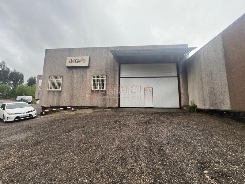 Foto cbe14970-2471-4c05-bff3-fdb8d96be339. Affitto capannone industriale in Cabral - Candeán Vigo