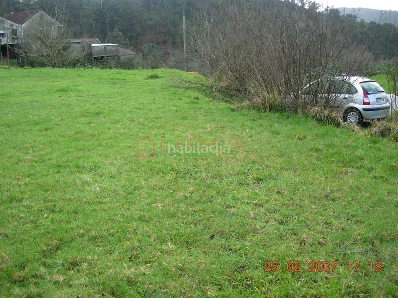 Foto f2345839-ad34-45ec-9407-d2e33e2729ec. Terreny residencial a Crecente