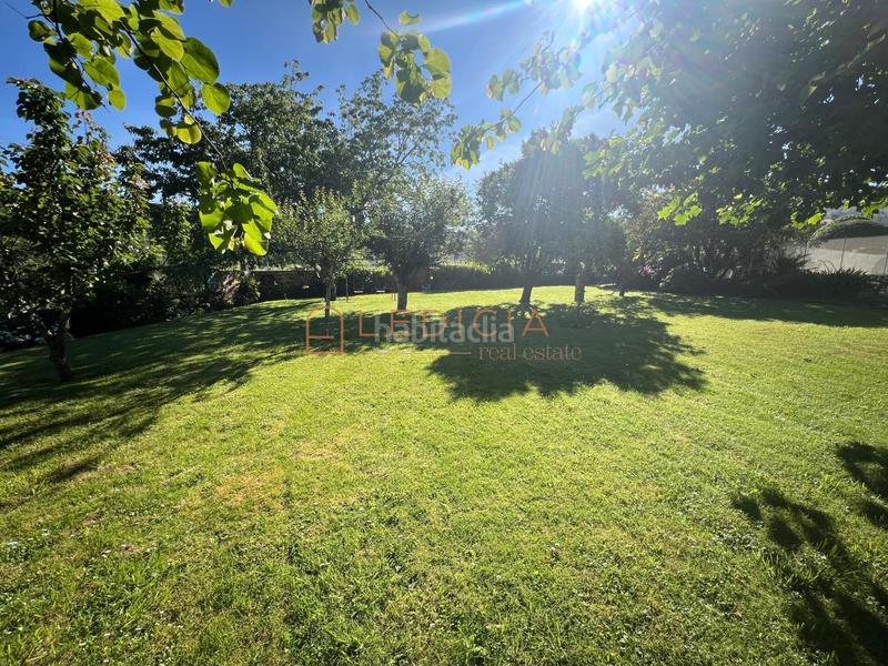 Foto 453247b0-1ece-43cb-a1be-a4500d437ef4. Chalet avec chauffage parking piscine dans Valadares - Beade Vigo