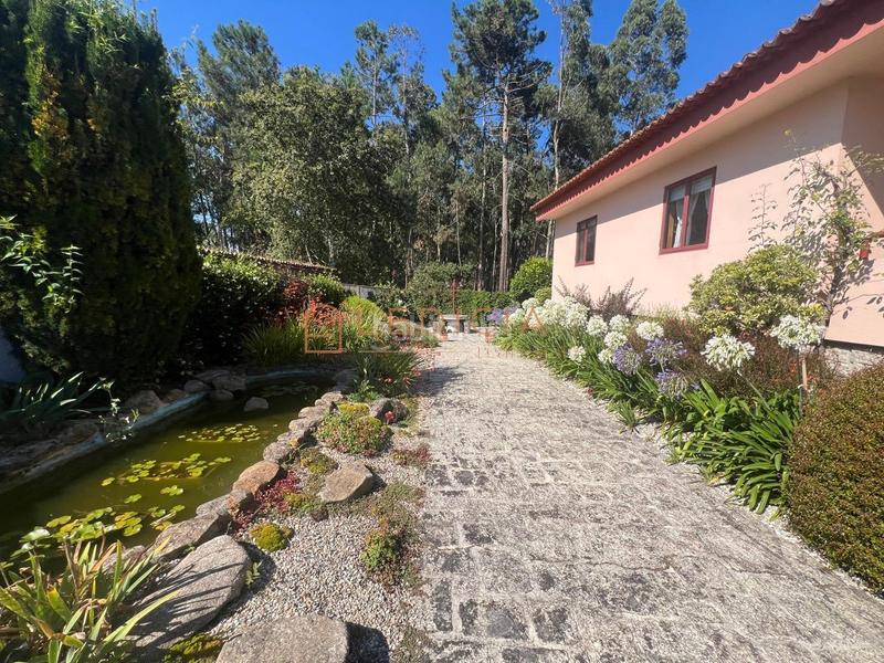 Foto ba16cb56-b93b-44d5-a4dd-6639642736f5. Chalet avec chauffage parking piscine dans Valadares - Beade Vigo