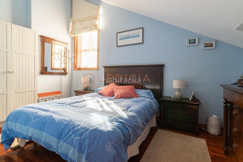 Foto ceacdb7d-9d2d-4396-90eb-e8f76a3e4fc0. Chalet avec chauffage parking piscine dans Valadares - Beade Vigo