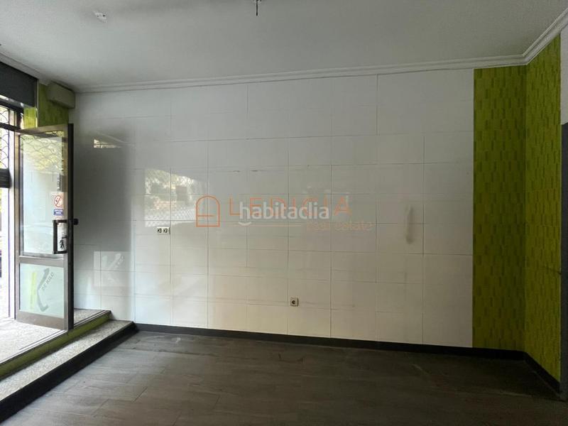 Foto 5f6e1713-0740-47d6-82b5-ef376f501511. Location local commercial dans Casablanca - Calvario Vigo