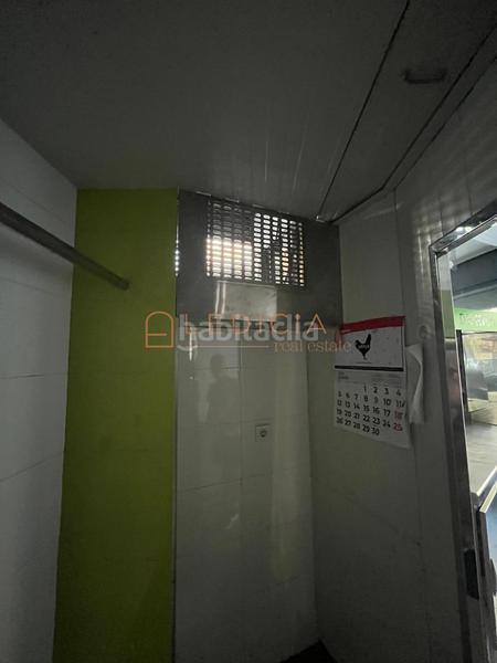 Foto ecdb209a-9e31-4b45-9208-8b0134b25b0c. Location local commercial dans Casablanca - Calvario Vigo