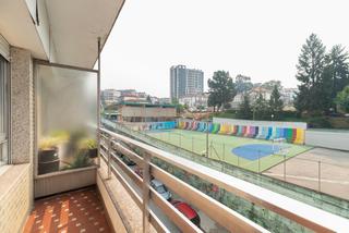 Flat in Camelias 103