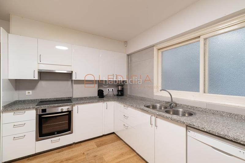 Foto 754ad49f-c3f0-4ccb-9e1a-b0e09ce24434. Flat in camelias 103 in Camelias - Pi y Margall Vigo