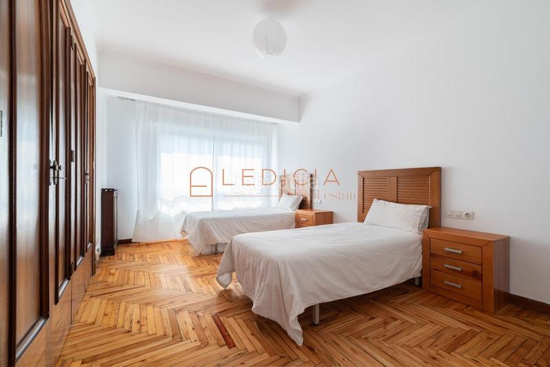 Foto e4db1ed5-ff21-4371-8c8e-5485f8632d6f. Flat in camelias 103 in Camelias - Pi y Margall Vigo