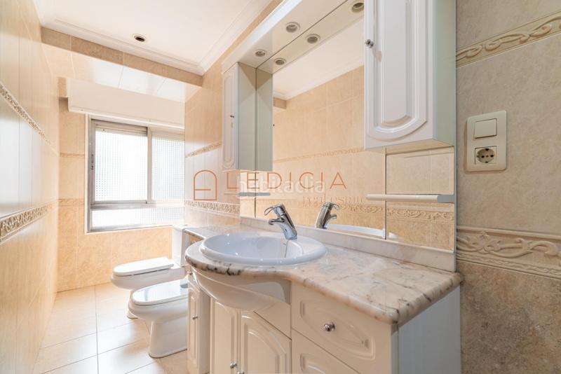 Foto b5e75ec7-a79b-4e9e-9c45-c22e7d9e1b10. Pis a camelias 103 a Camelias - Pi y Margall Vigo