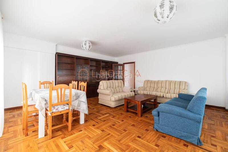 Foto 618db031-0437-4a8b-8e50-4f6ef260a079. Piso en camelias 103 en Camelias - Pi y Margall Vigo