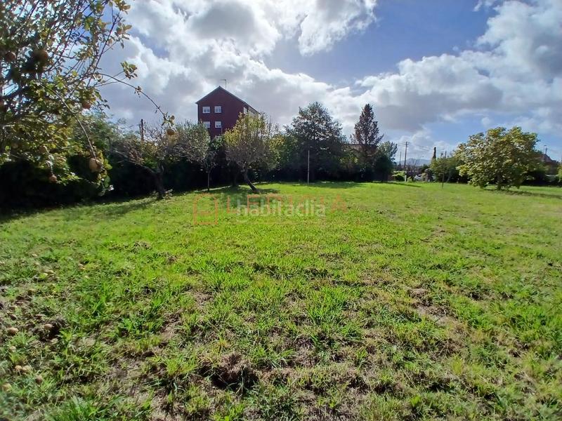 Foto 479181a4-f33b-4b32-973b-cd4d300b1f60. Terreno residencial en avenida de lugo 77 en Coiro Cangas