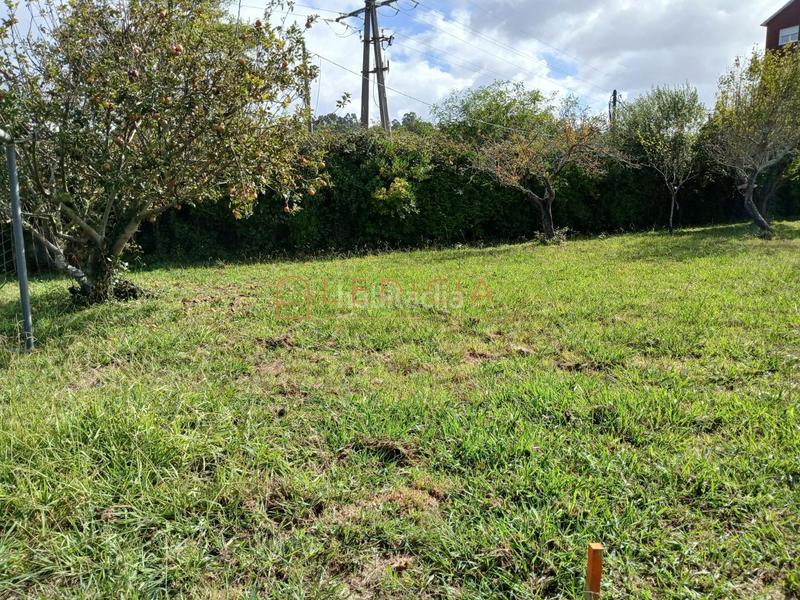 Foto 5356483d-93c6-4e02-8a1b-e930f555233d. Terreno residencial en avenida de lugo 77 en Coiro Cangas