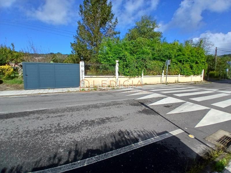 Foto 75eb9c5c-107b-4f45-af8a-15060be73b6b. Terreno residencial en avenida de lugo 77 en Coiro Cangas