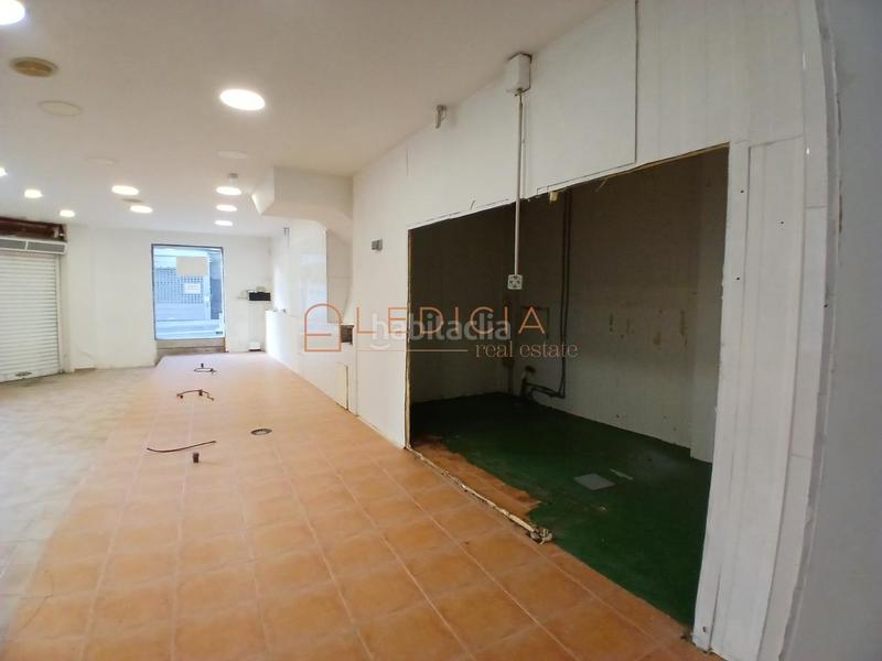 Foto 4e2038d2-77b9-4c68-8a6a-79476def5276. Local commercial dans Teis Vigo