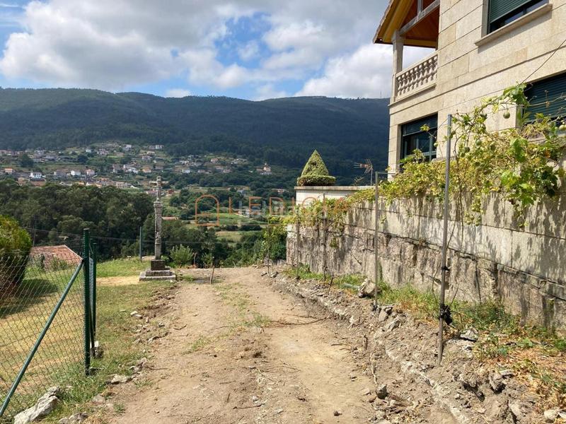 Foto ed00774b-2ac9-4f4e-a0ff-71ae0e3f9a4f. Terreno residencial en Vilaboa