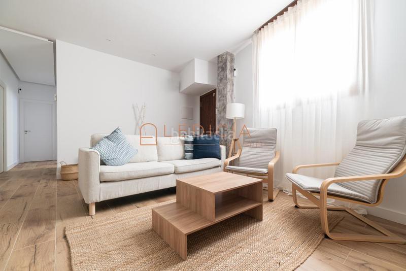 Foto e17d1a2a-7108-4f11-ab27-0736720dd396. Etagenwohnung mit heizung in Coiro Cangas