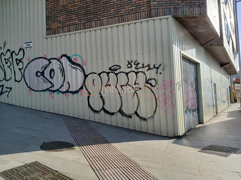 Foto 17385933-b630-43ed-8e4a-dd050c65fb69. Business premise in travesía de Vigo - san xoán Vigo