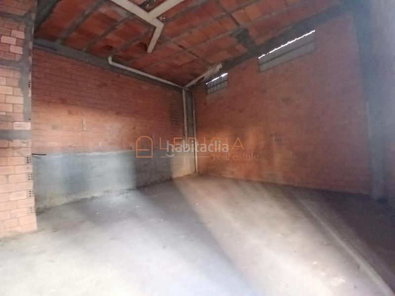 Foto 051cc8e5-6d38-4922-bf3d-7c6a9e1411a1. Local comercial a travesía de Vigo - san xoán Vigo