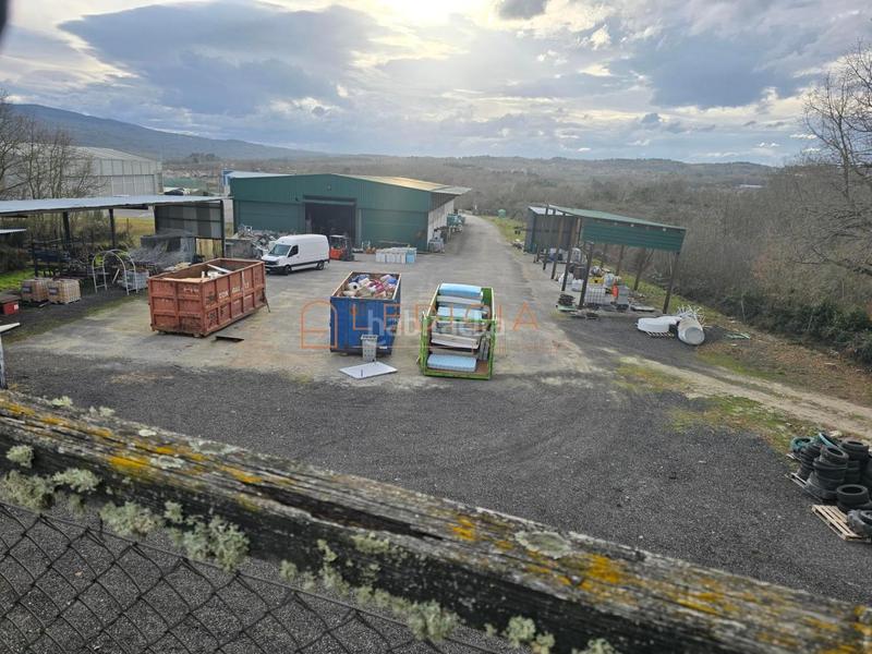 Foto 3f3a3e69-71be-4877-a20c-7d0ca4e26761. Nave industrial en Allariz