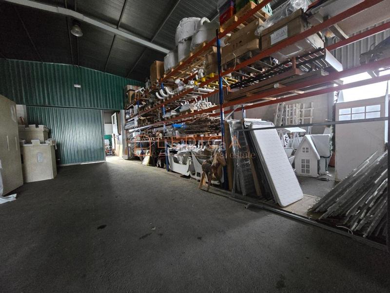 Foto a00307d4-52d1-40d0-b896-d1b6ff37c271. Nave industrial en Allariz