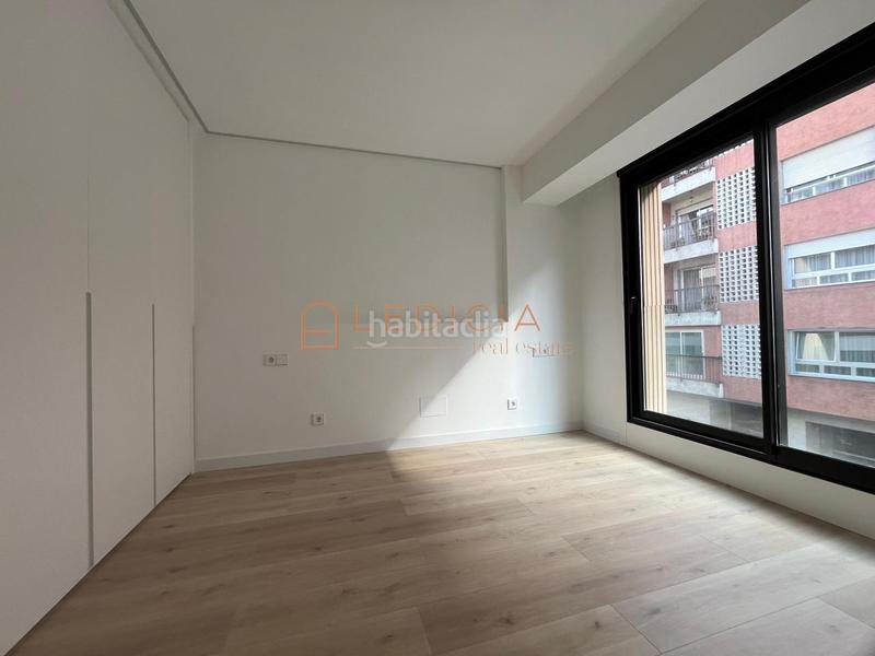 Foto bf8298f3-a01d-49b8-8e4b-9f08370f65af. Flat with heating parking in Plaza España - Corte Inglés Vigo