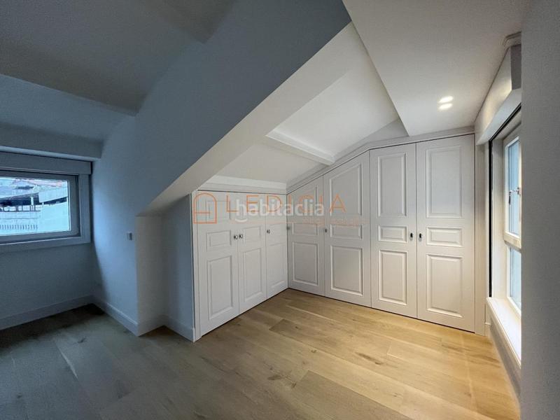 Foto 3373060b-1afd-4bf7-8bad-1d129d965d5d. Attico con riscaldamento in Centro - Areal Vigo