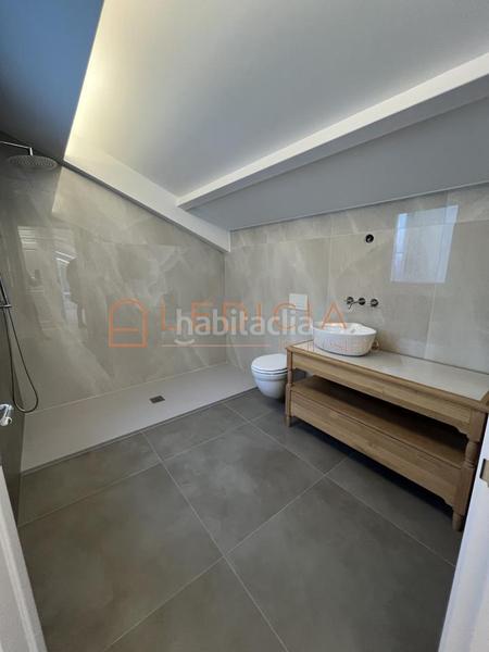 Foto 27017f13-deda-49ab-99d1-51b650aa0221. Penthouse with heating in Centro - Areal Vigo