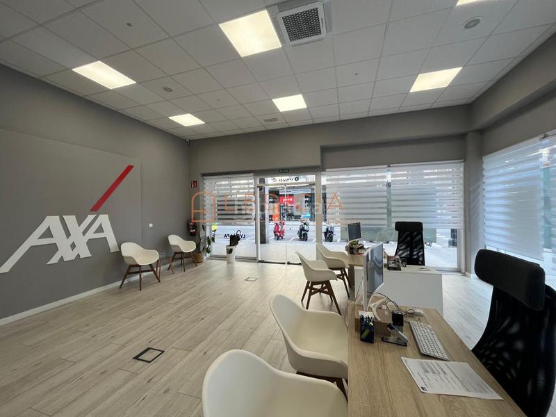 Foto c4d5b87e-7262-4f49-96df-125e49b37d32. Lloguer local comercial a Plaza España - Corte Inglés Vigo