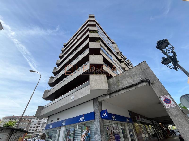 Foto f56e3404-0f6a-4973-8ad9-9dbcdecf95f0. Lloguer local comercial a Plaza España - Corte Inglés Vigo