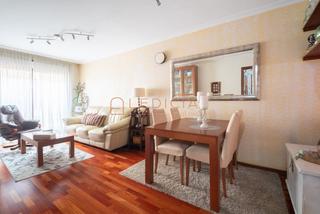 Flat in Faustino santalices 5