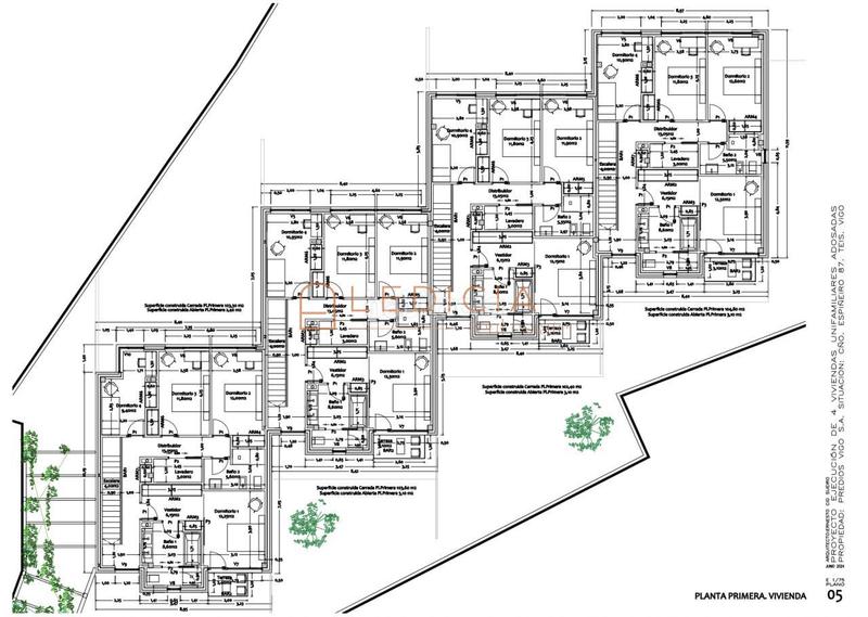 Foto 1d13dd42-3e24-47e0-8c9b-1efbfe7a12fb. Casa a schiera con riscaldamento parcheggio piscina in Vigo