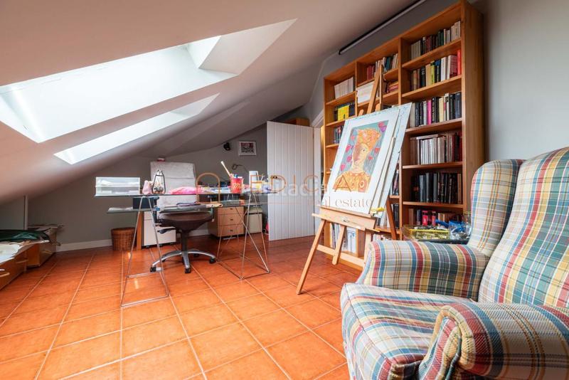 Foto 502f8b4f-8eda-49d8-afc0-b2c1eac52720. Chalet with heating parking in Sardoma - Castrelos Vigo