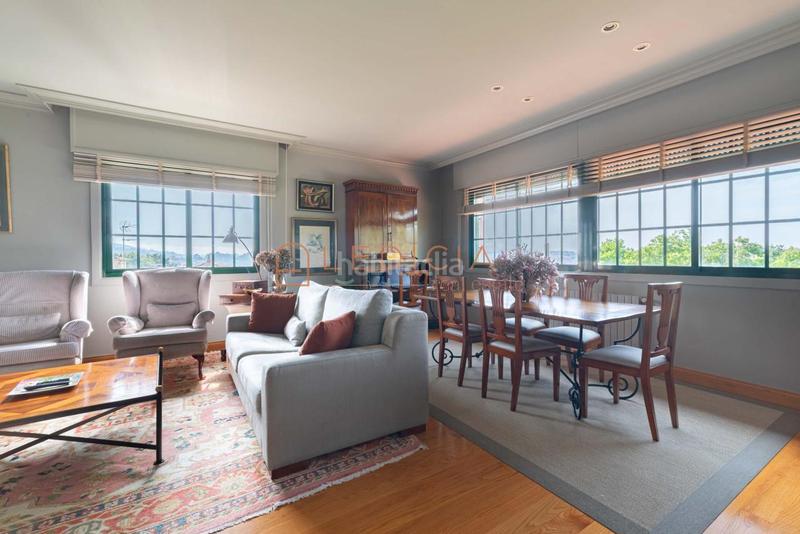 Foto 3fd7925d-ac02-4ae5-851f-fa01aa95c429. Chalet avec chauffage parking dans Sardoma - Castrelos Vigo