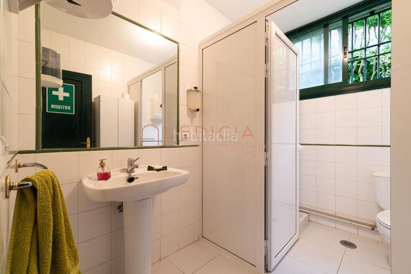 Foto 6aab8ad0-dc04-472b-851d-675d1e6060e4. Chalet en Sardoma - Castrelos Vigo