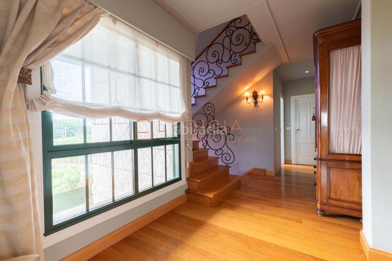 Foto 14f1696f-8386-48a4-af90-34a63a73c460. Chalet con riscaldamento parcheggio in Sardoma - Castrelos Vigo