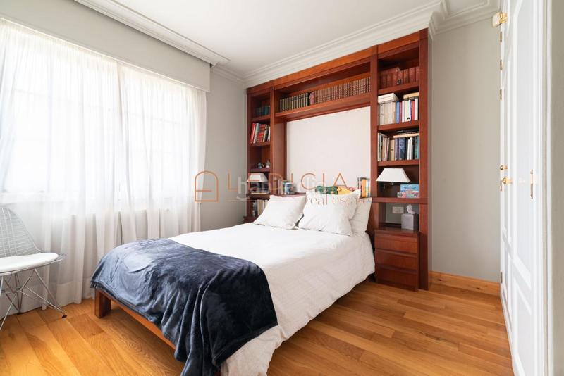 Foto 1c065684-7904-452c-a1e7-967b6ab3a115. Chalet con riscaldamento parcheggio in Sardoma - Castrelos Vigo