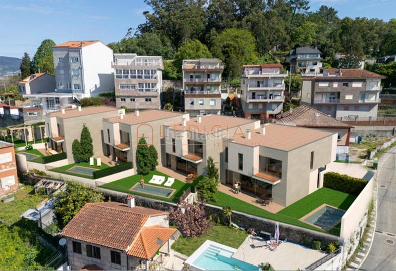 Foto bd55b33c-658a-418e-ae89-2613ced8fc87. Casa a schiera con riscaldamento parcheggio piscina in Vigo